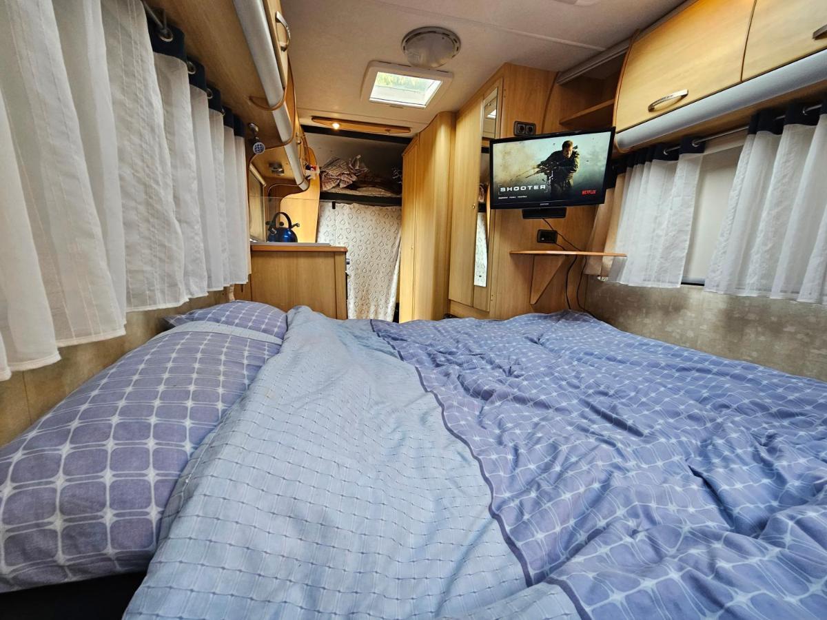 Campervan Experience Bed & Breakfast *